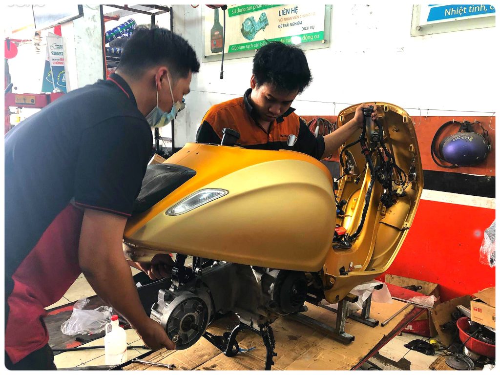 Sửa xe máy Vespa, Piaggio