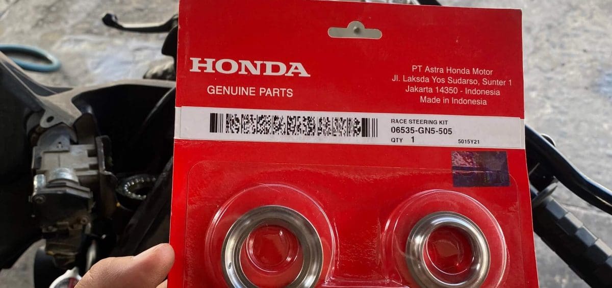 Chén cổ xe máy, chén cỗ honda, xe nặng lái, xe đảo bánh