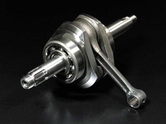 Xe máy bị mất hơi không nổ sửa hết bao nhiêu tiền? 9 Tay dên xe máy