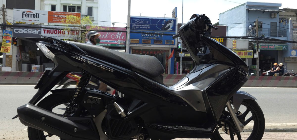 Đại Tu Xe Air Blade: Từ Cứu Hộ Đến Hồi Sinh Tại 3MP Quận 7 2 Tâng trang - dọn nguyên xe - Air blade - Quận 7 - Khách cứu hộ